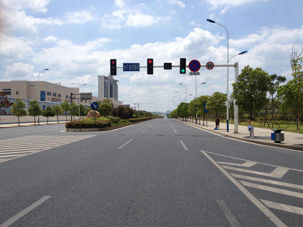 長沙桐梓坡路